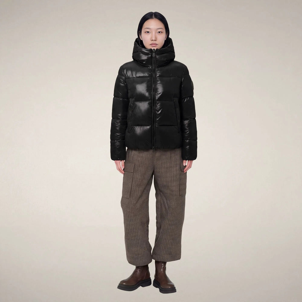 Black (10000)