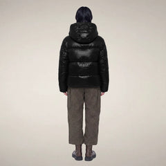Black (10000)